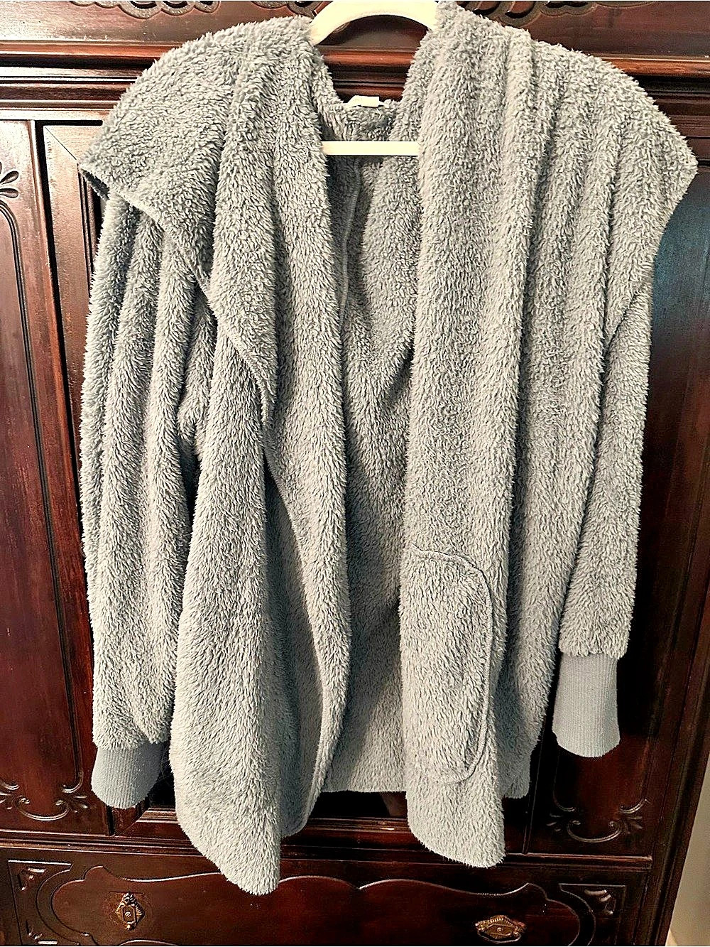 Hem & Thread Cozy Fleece Long Sleeve Hoodie Open One-Size Jacket Hoodie Gray